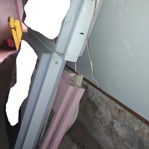 Sign used from store closure 1.54m x 1.10m
