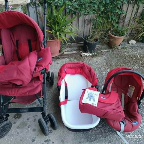 Chicco Trio Enjoy Fun stroller set like new, red