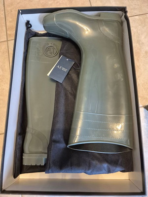 Armani Jeans rain boots new, size 37