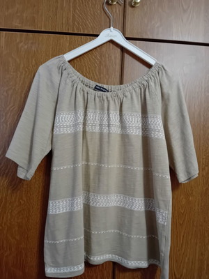 Julia Bergovich summer blouse beige size S new, 100% cotton