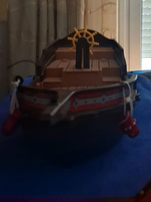 Playmobil πειρατές σαν καινούργιο, καράβι με 5 φιγούρες, 2 κανόνια και σπαθιά