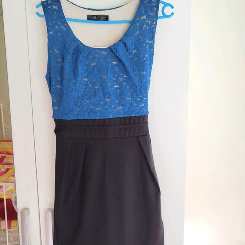 Mini dress like new, size M, black and blue