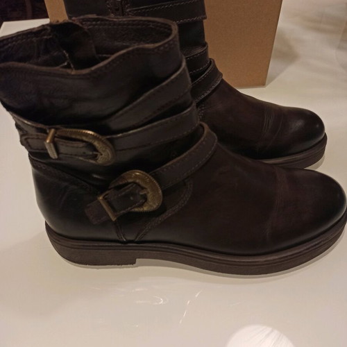 Inuovo boots size 41 brown like new, leather