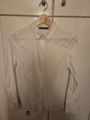 Zara white shirt small like new