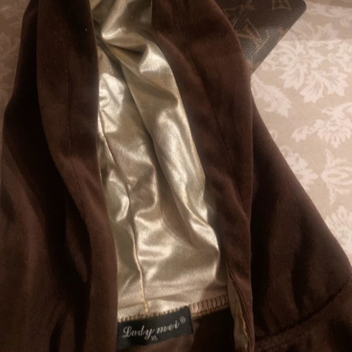 Lady Kama brown velour tracksuit set like new with golden details