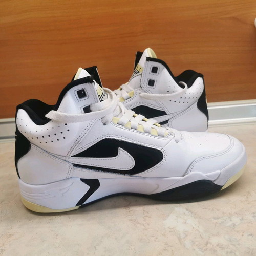 Nike Air Flight Lite Mid 40 like new leather basketball shoes