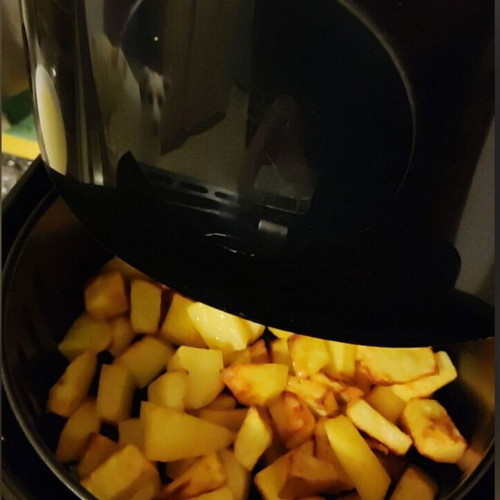 Homevero Air Fryer 2.5lt like new, black HV-AF3.3