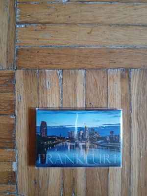 Souvenir magnet from Frankfurt new and unused