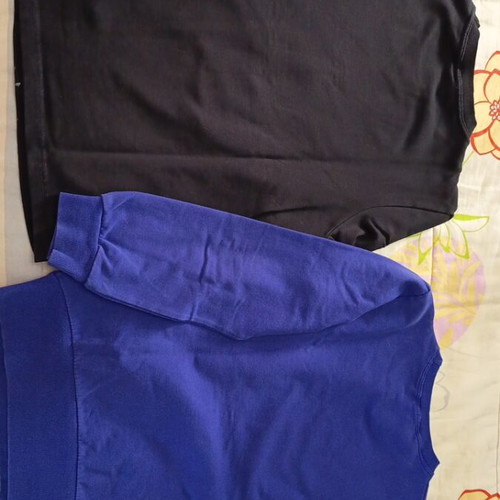 Girls' DMN sweatshirts like new, size 12, black and blue, 2 pieces