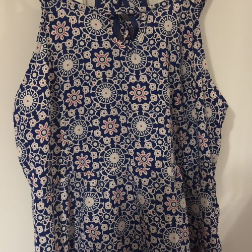 Enzzo blouse with straps like new, size M, multicolor