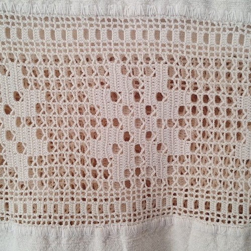 2 HANDMADE TRADITIONAL CURTAINS