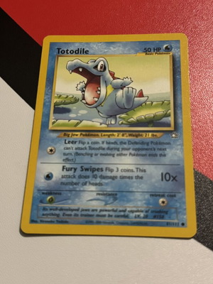Totodile Neo Genesis 81/111 Pokemon card