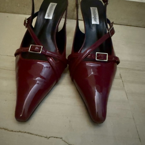 Dominique leather slingback shoes like new, burgundy