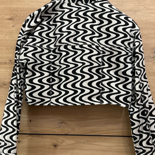H&M short black and white jacket like new