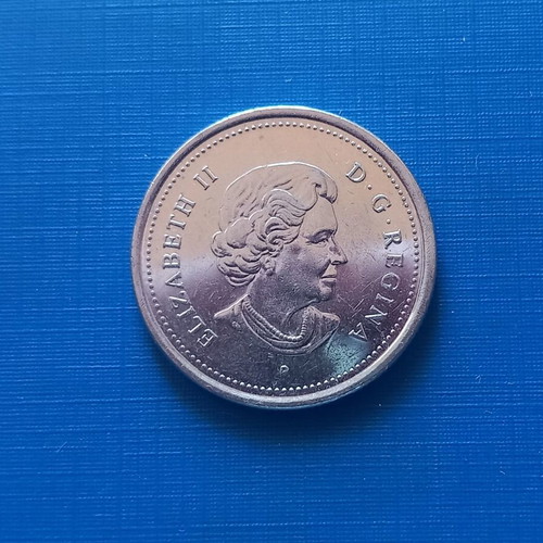 Canada 25 cents 2004 coin like new