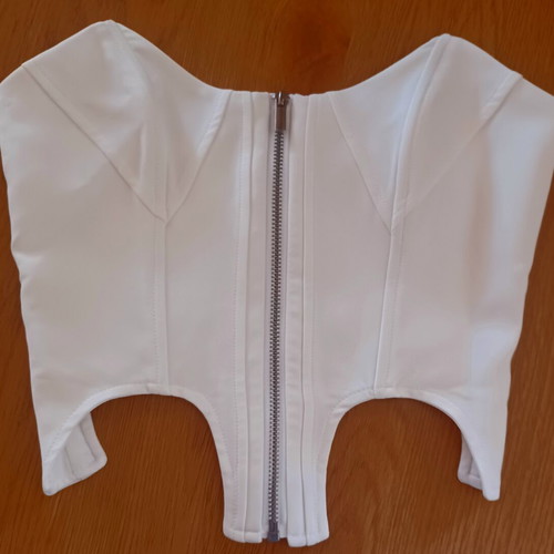 Bershka bustier top like new, elastic fabric, white, XS