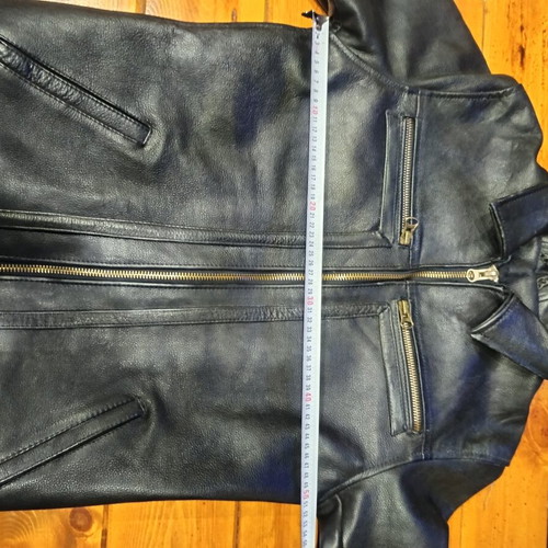 Jacket Leader Vainas leather, like new, black, thick material