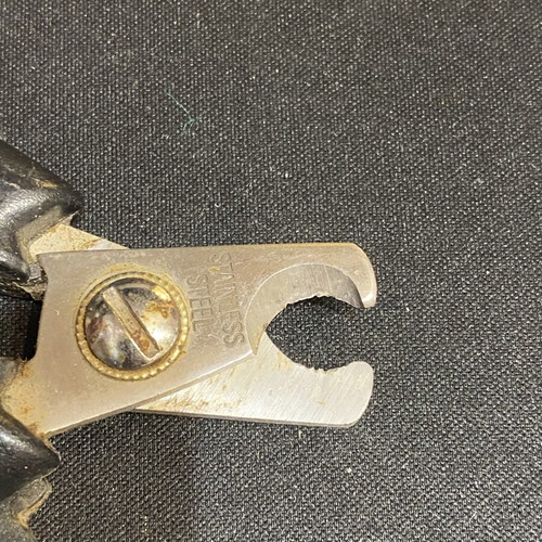 Pet Nail Clipper used, stainless steel blades, ergonomic handles