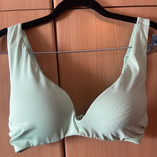 Swimwear tops used, 2 pieces, 80C, Women’s Secret and H&M
