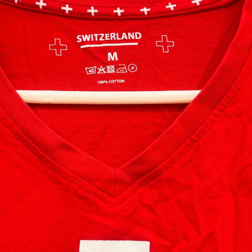Ελβετικό κόκκινο t-shirt μέγεθος M σαν καινούργιο, 100% βαμβάκι