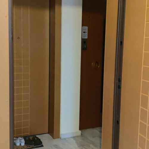 Διαμέρισμα 63 τ.μ. β' ορόφου με 2 υπνοδωμάτια, 2 μπάνια, πάρκινγκ και αποθήκη