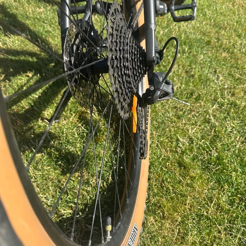 Trek Merlin 8 mountain bike like new with Shimano brakes and SRAM drivetrain