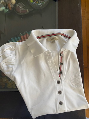 Μπλούζα polo Burberry μεταχειρισμένη, λευκή, size S, κοντομάνικη με σούρα