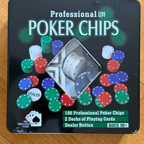 Poker chips like new