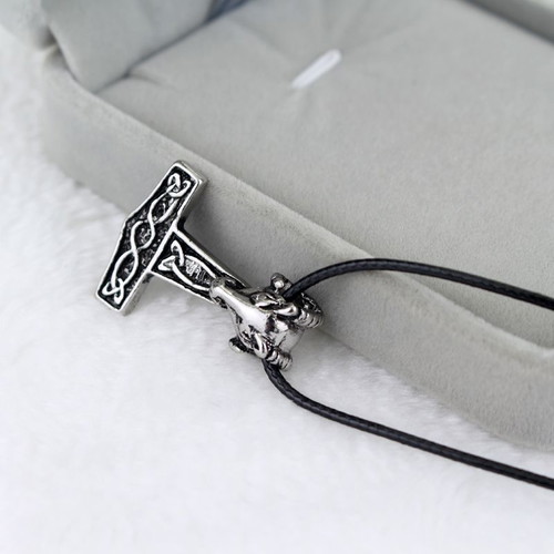 Mjolnir Thor Hammer Pendant with Cord like new