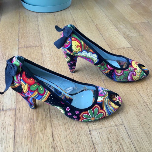 Peep toe colorful shoes used size 38