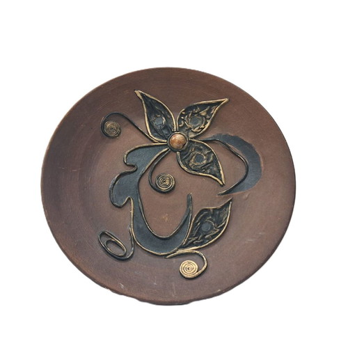Vintage decorative plate with applied leather, 20 cm