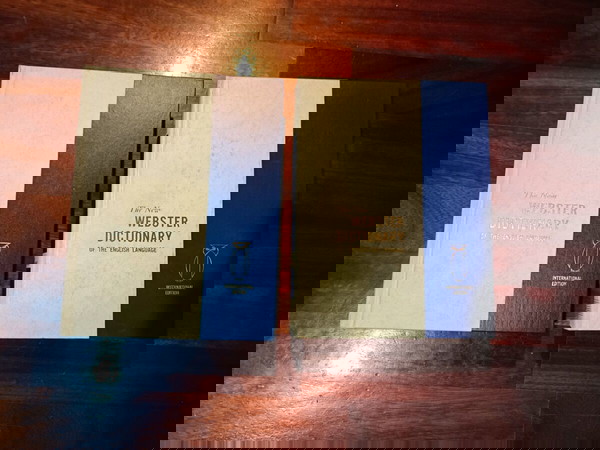 The New Webster's Dictionary (2 τόμοι), Groliers 1967