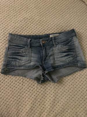 Low waisted jean shorts, grey and blue