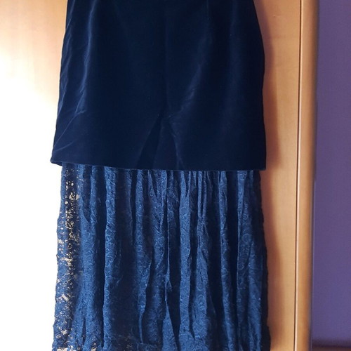 Evening skirt black velvet with lace new, size L