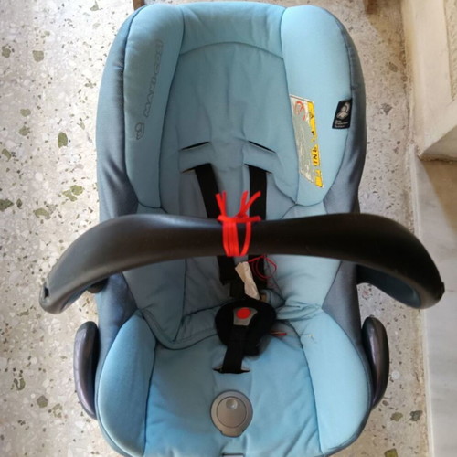 Junior's Collection baby stroller with Maxi Cosi infant car seat, red