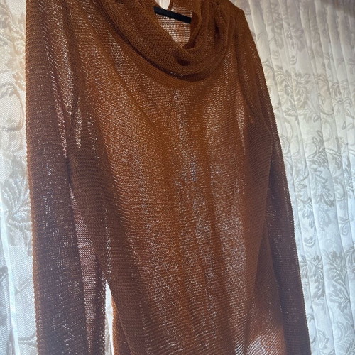 Zara draped blouse with loose knit new, gold size L