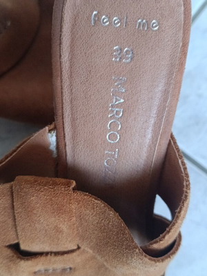 Marco Tozzi brown platform sandals size 39 like new