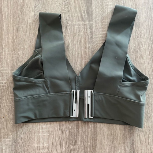 H&M swimsuit top like new, size S