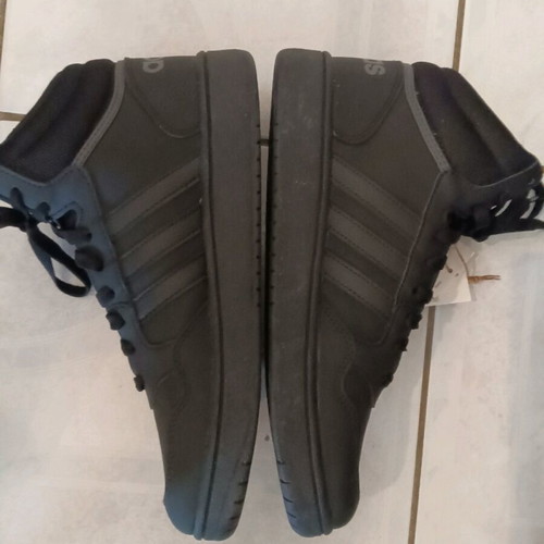 Adidas Hoops Mid 3.0 K new black boots size 40