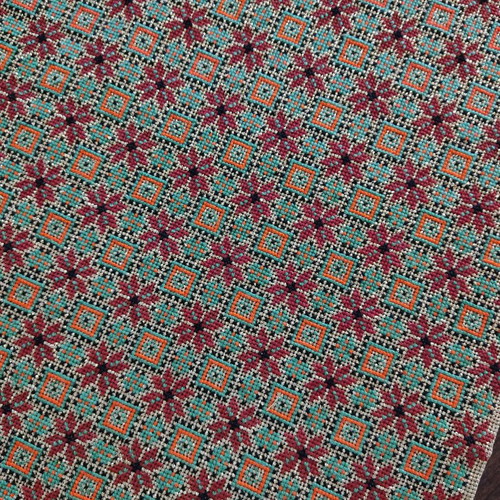 Handmade table runners set in excellent condition with gold thread