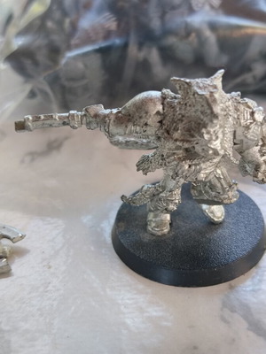 Space Wolves Logan Grimnar Space Marine miniature used, metal