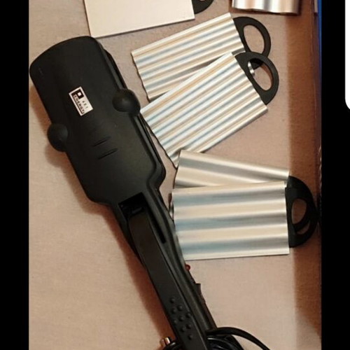 Energy 4x1 Professional Hair Straightener with 4 Interchangeable Plates, new