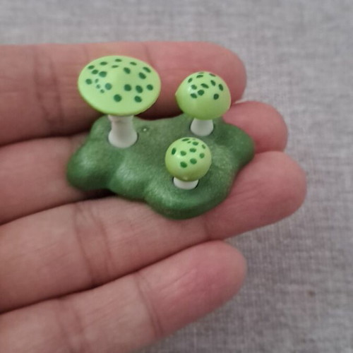 Playmobil green mushrooms toy set