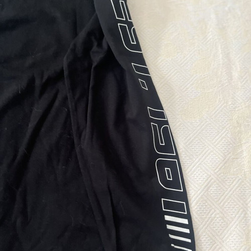 Guess long sleeve shirt XS, like new, black and white