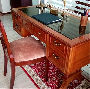 Γραφείο και καρέκλα vintage