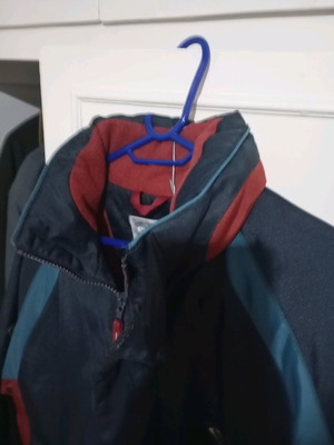 Sport Hg men's blue jacket like new with hood and inner lining