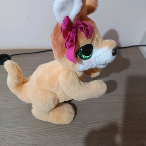 Talking kids kangaroo like new