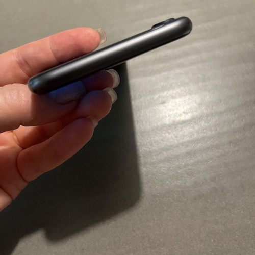 iPhone 8 64GB like new, black, iOS 16.7.10