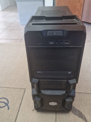 Cooler Master ATX computer case used, good condition