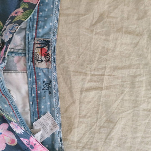 Pepe Jeans shorts used, size S, blue floral